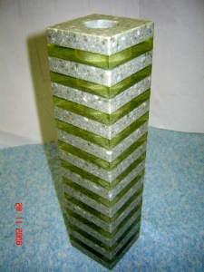 Váza - kombinace plexisklo corian